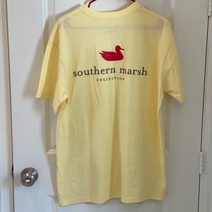 SOUTHERN MARSH yellow pocket tee